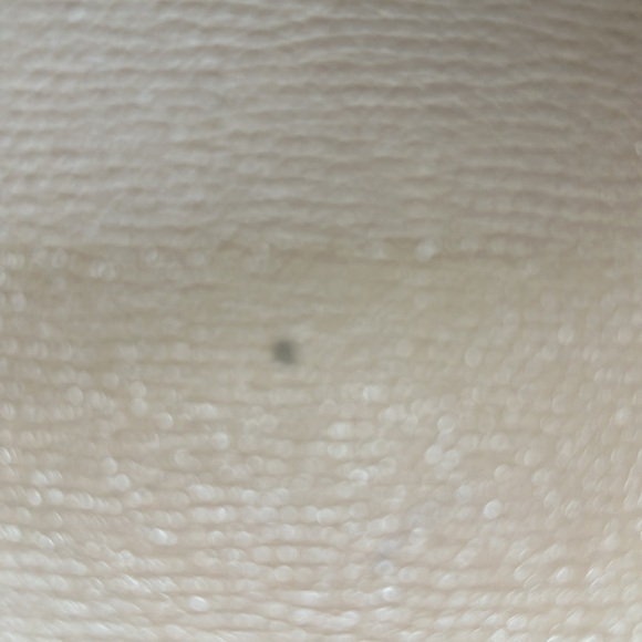 Beautiful tan leather Burberry large zipper tote shoulder bag w check interior - Picture 4 of 15